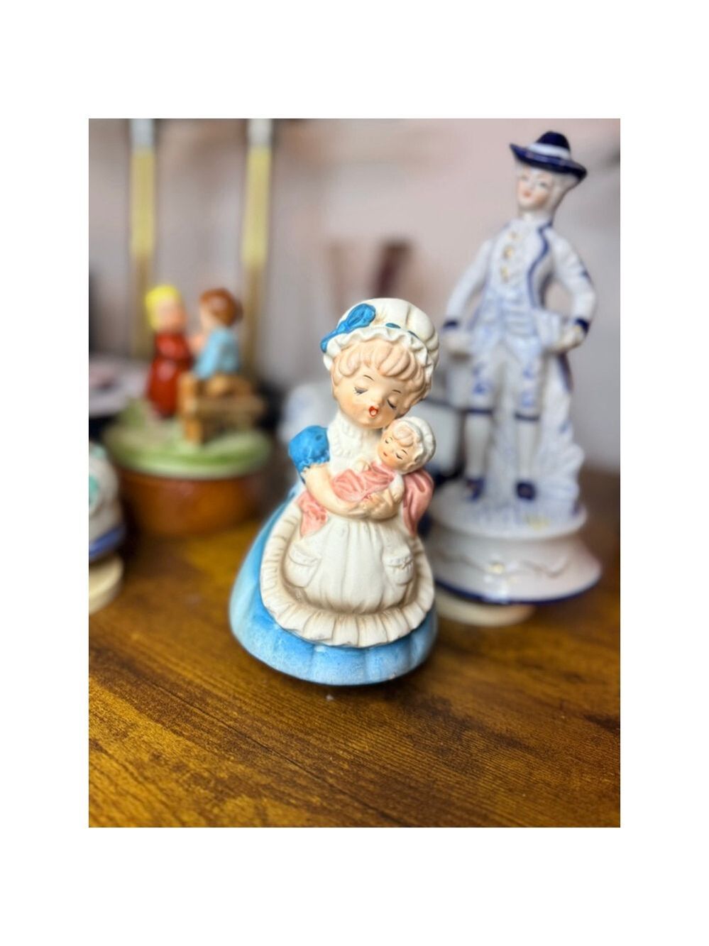 Vintage wind up musical Man woman piano boy girl baby 5 pieces 4 musical - Picture 15 of 16